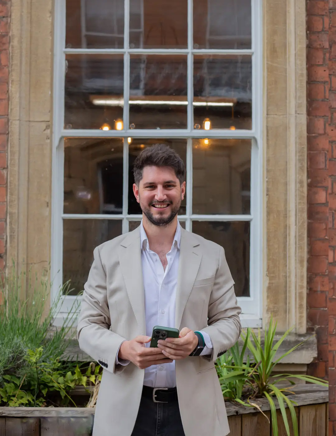 Daniel Lewis