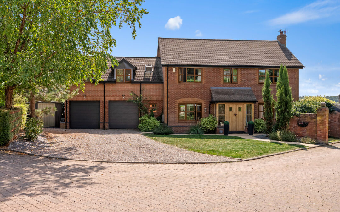 Broad Oak, Broadwas, Worcester, WR6 5NE