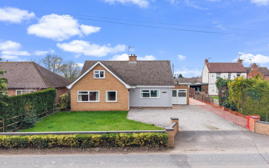 #WelcomeHome to : High View, Bell Lane, Lower Broadheath, Worcester, WR2