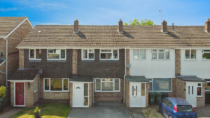 22 Hawkwood Crescent, St Johns, Worcester, WR2 6BN